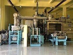 Piekarnik do topnienia lewitacji próżniowej 50 kg Piekarnik do topnienia aktywnych i szlachetnych metali